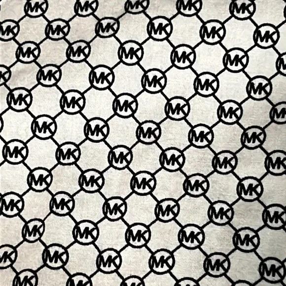 Michael Kors Slim Fit Logo Button-Down - Picture 4 of 6